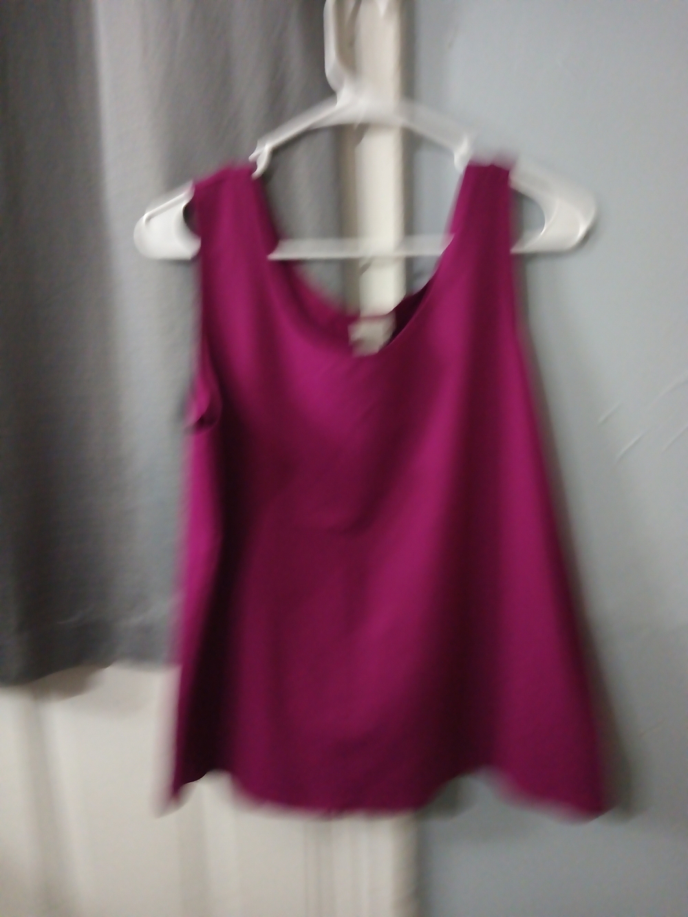 Chico's Deep Magenta Scoop Neck Tank